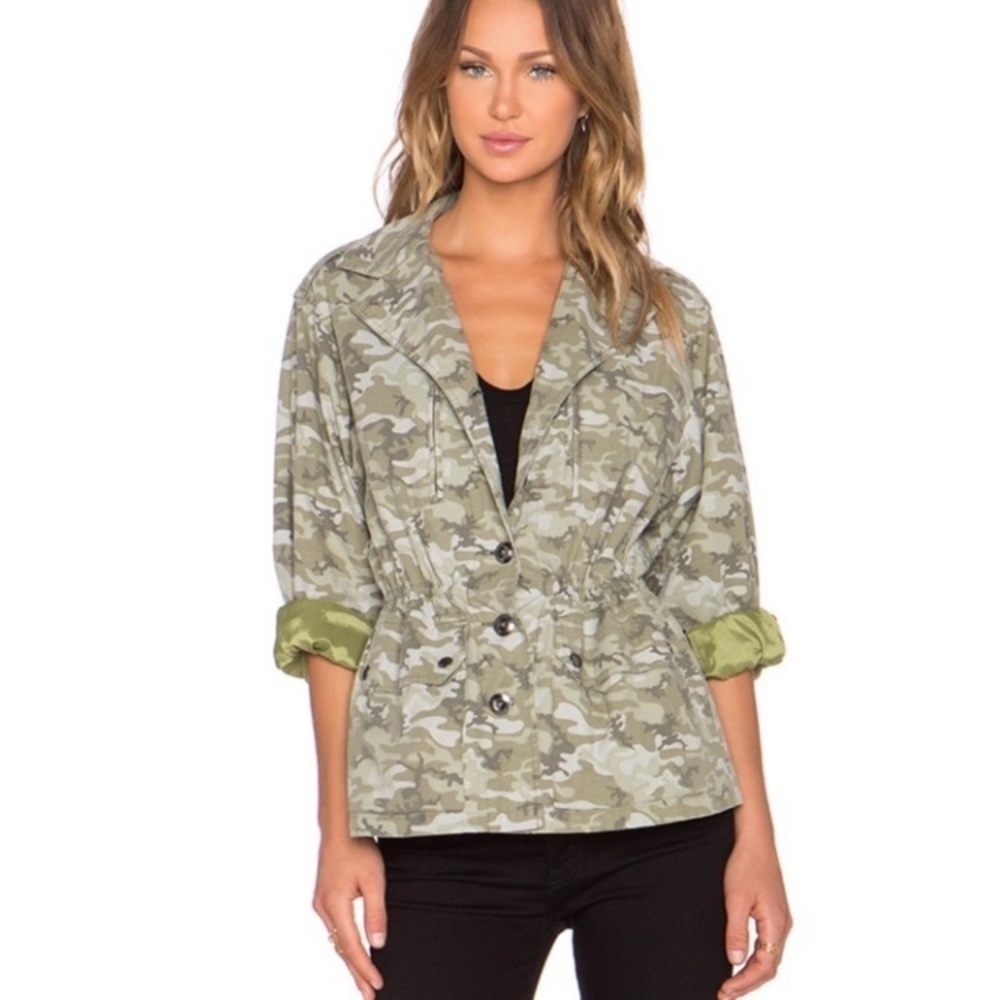 ATM Anthony Thomas Melillo camo jacket, size large. NWT.